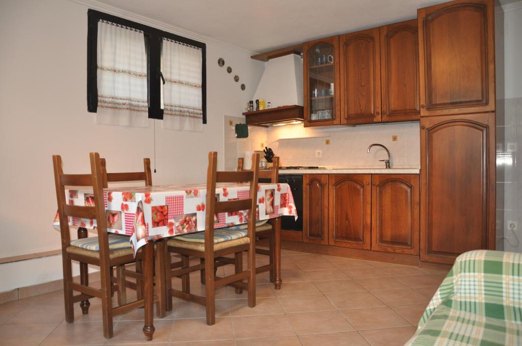 Franko Apartmani Zambratija  Exteriör bild