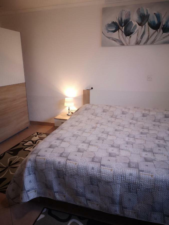 Franko Apartmani Zambratija  Exteriör bild